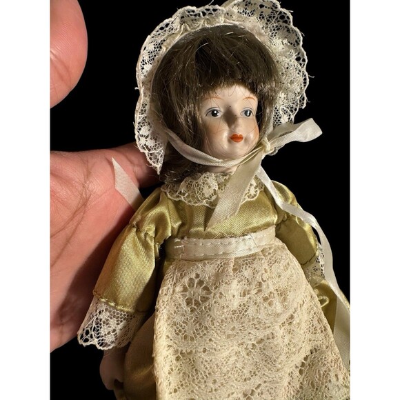 Porcelain Doll "Love" Gorham Collection 8 Inch The Gifts of Friendship Dolls - Picture 2 of 8